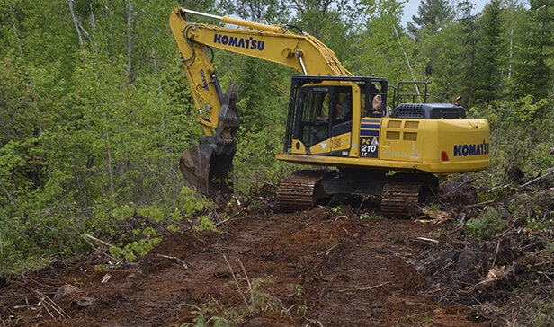 Photo d'une pelleteuse Komatsu